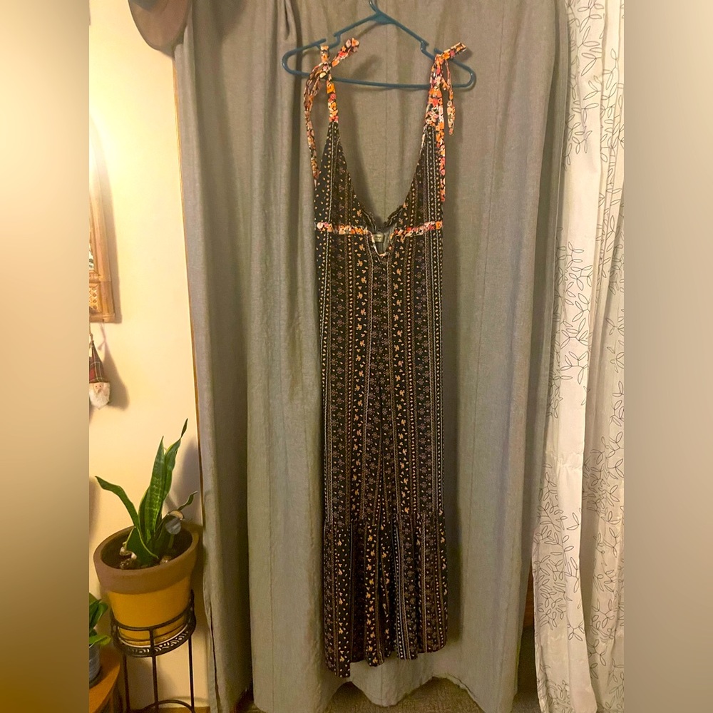 Anthropologie Jumper Tie Straps